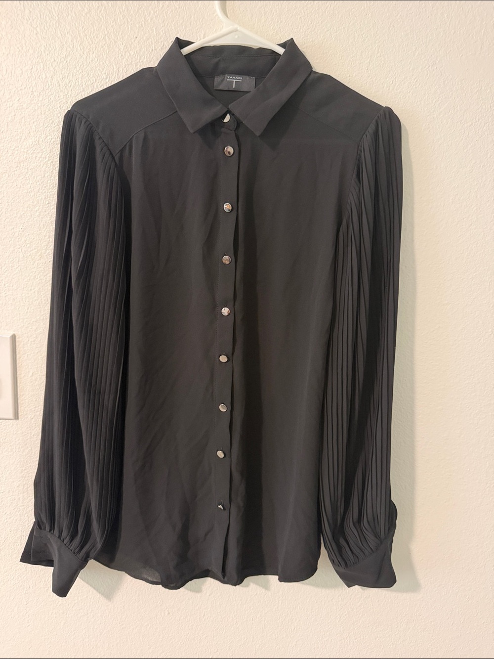 Tahari Black Pleated-Sleeve Button Shirt